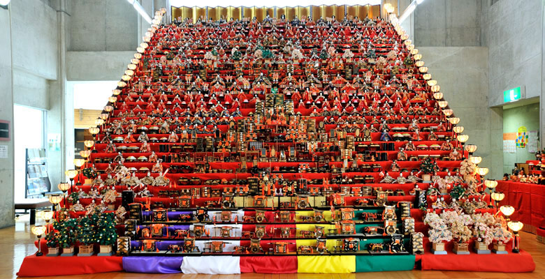 須坂市 三十段飾り千体の雛祭り