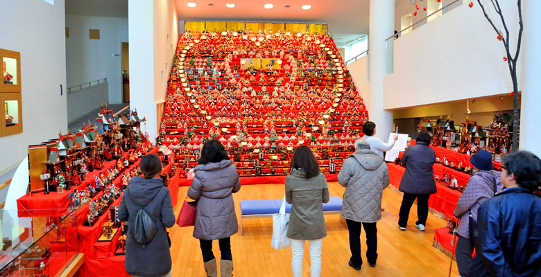 須坂市 三十段飾り千体の雛祭り
