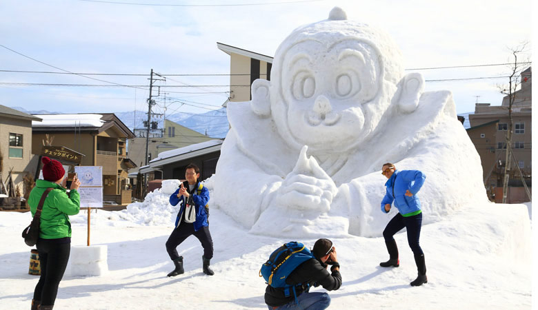 いいやま雪まつり&かまくら祭り