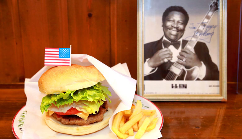 小布施町 TOMMY‘S(トミーズ)