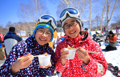 野沢温泉村 春山まつり