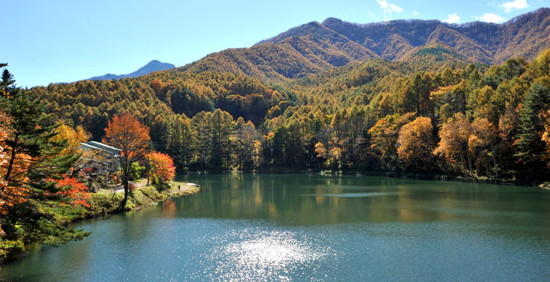 南相木村 立岩湖